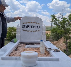 Niğde mermer mezar yapımı